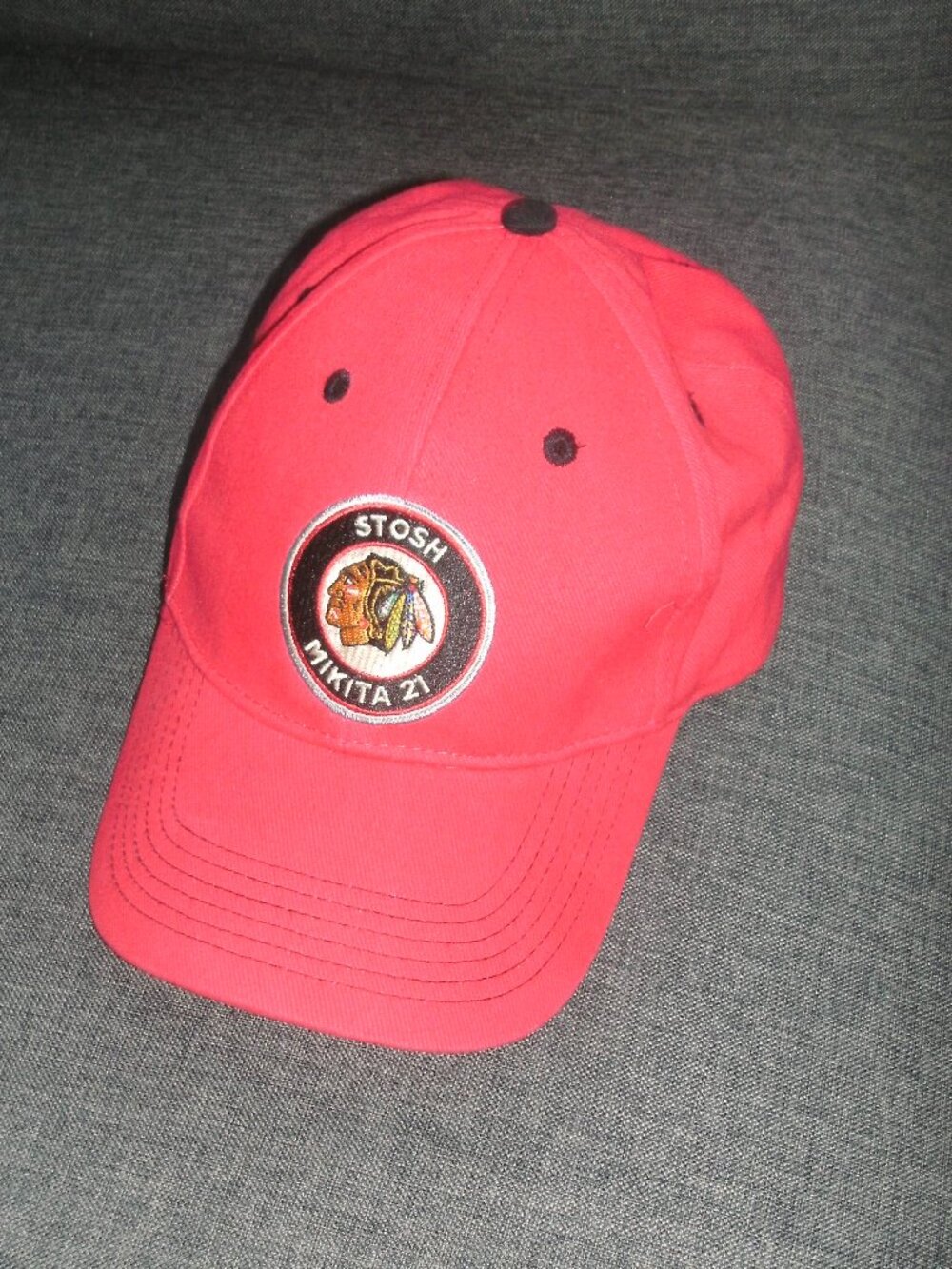 Collectible Stan Mikita Stosh Chicago Blackhawks SGA Adjustable Red Hat Cap OS